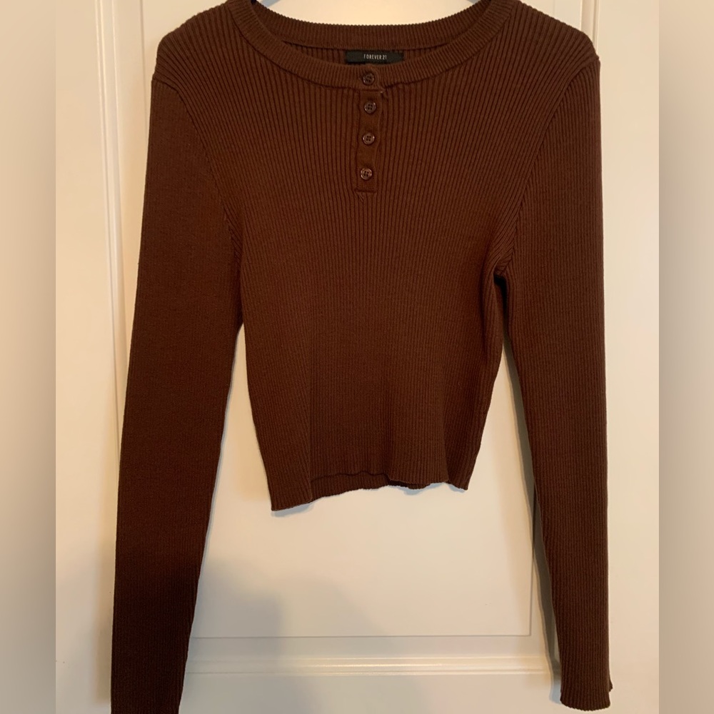 Brand: Forever 21 
Brown long sleeved ribbed top